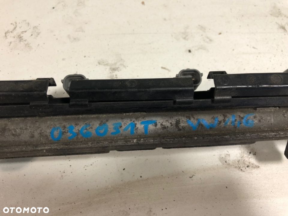 VW GOLF IV SEAT LEON 1.6 LISTWA WTRYSKOWA WTRYSKI 036031T - 4
