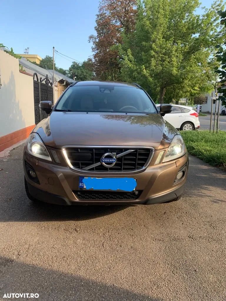 Volvo XC 60 - 1