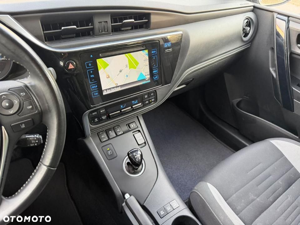 Toyota Auris Hybrid 135 Premium - 19