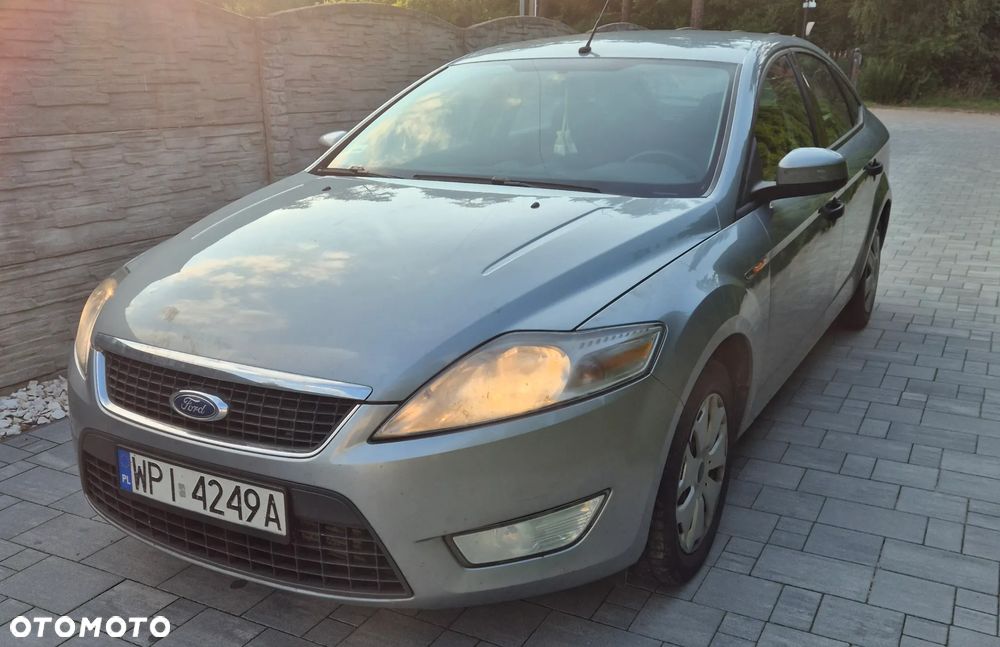 Ford Mondeo 1.8 TDCi Silver X - 2
