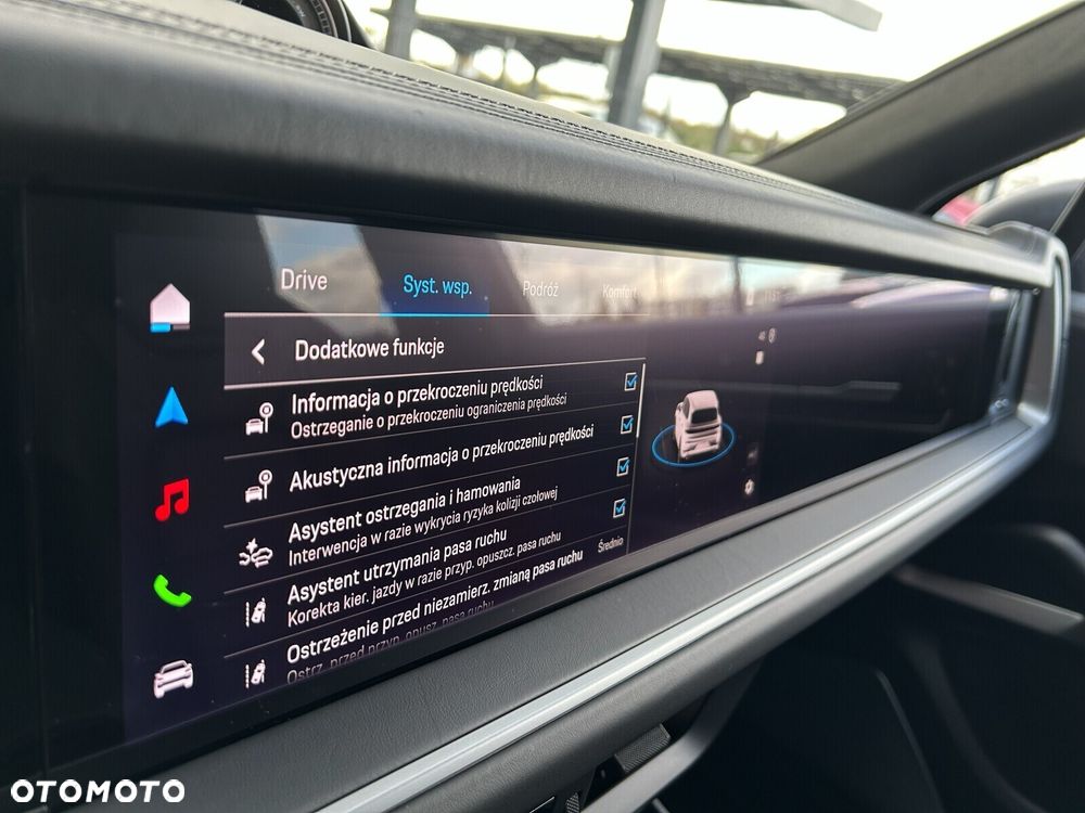 Porsche Cayenne Turbo E-Hybrid PHEV - 31