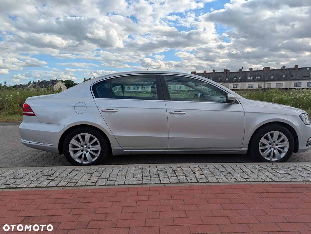 Volkswagen Passat 1.8 TSI Comfortline - 6