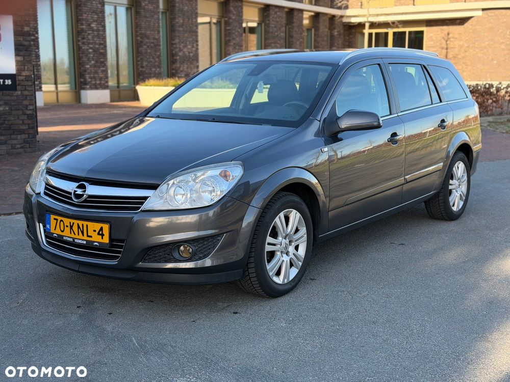 Opel Astra 1.6 Color Edition - 2