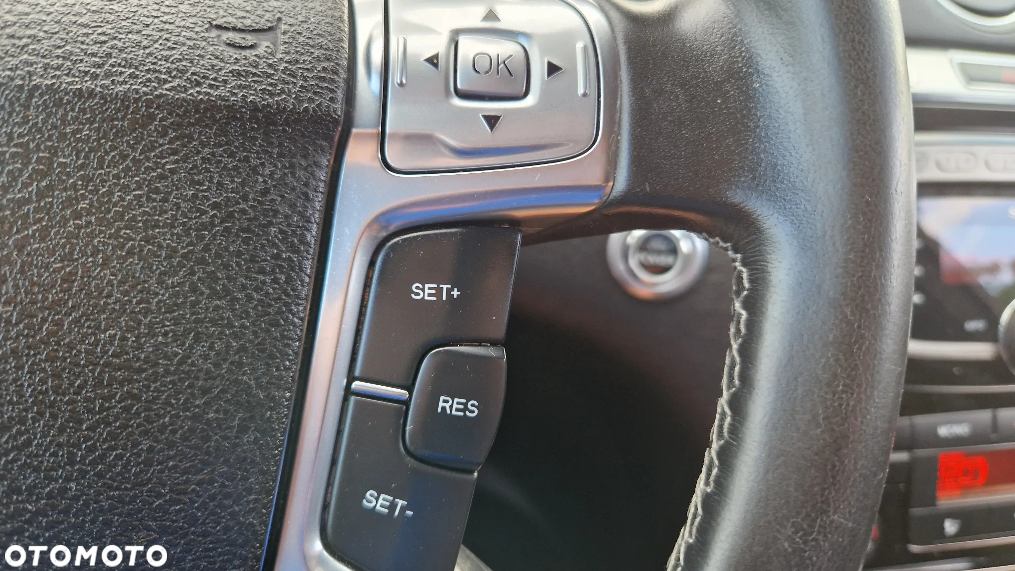 Ford S-Max 2.0 TDCi DPF Titanium X - 16