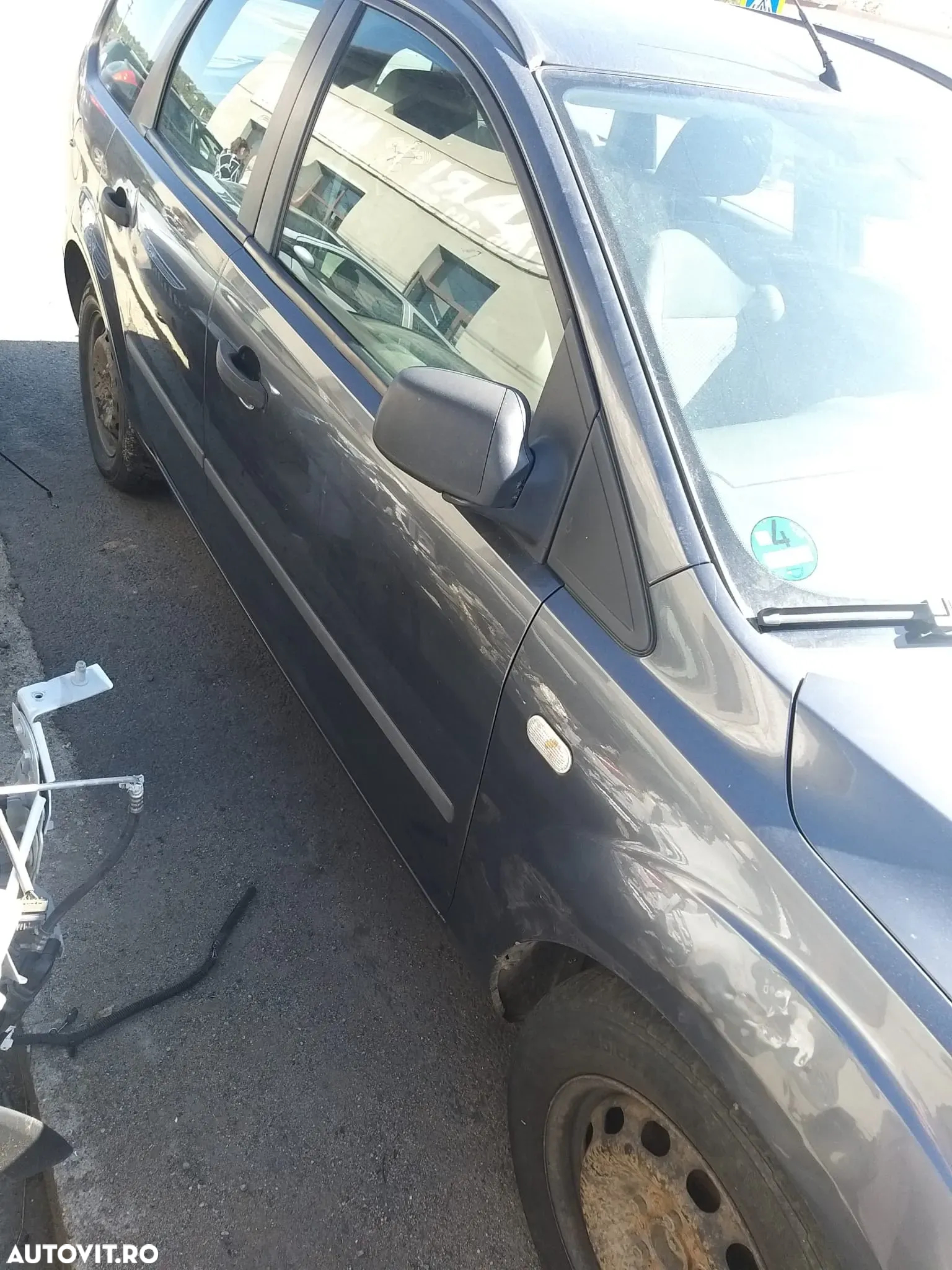 Dezmembram Ford Focus 2, an 2007, 1.6 DTC - 4