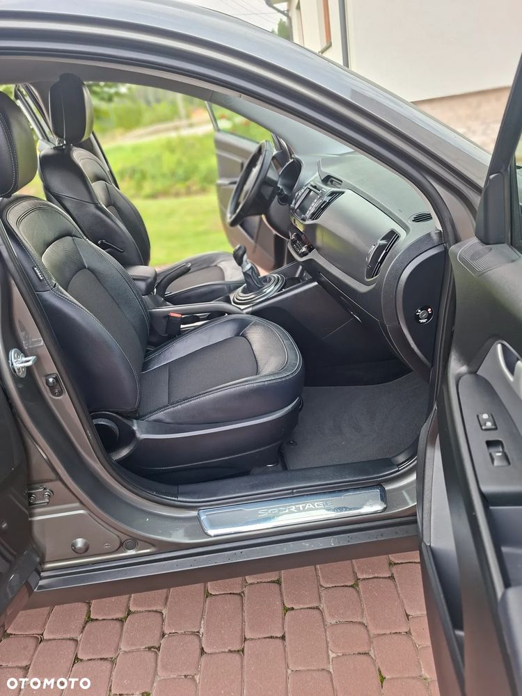 Kia Sportage 1.7 CRDI 2WD Vision - 9
