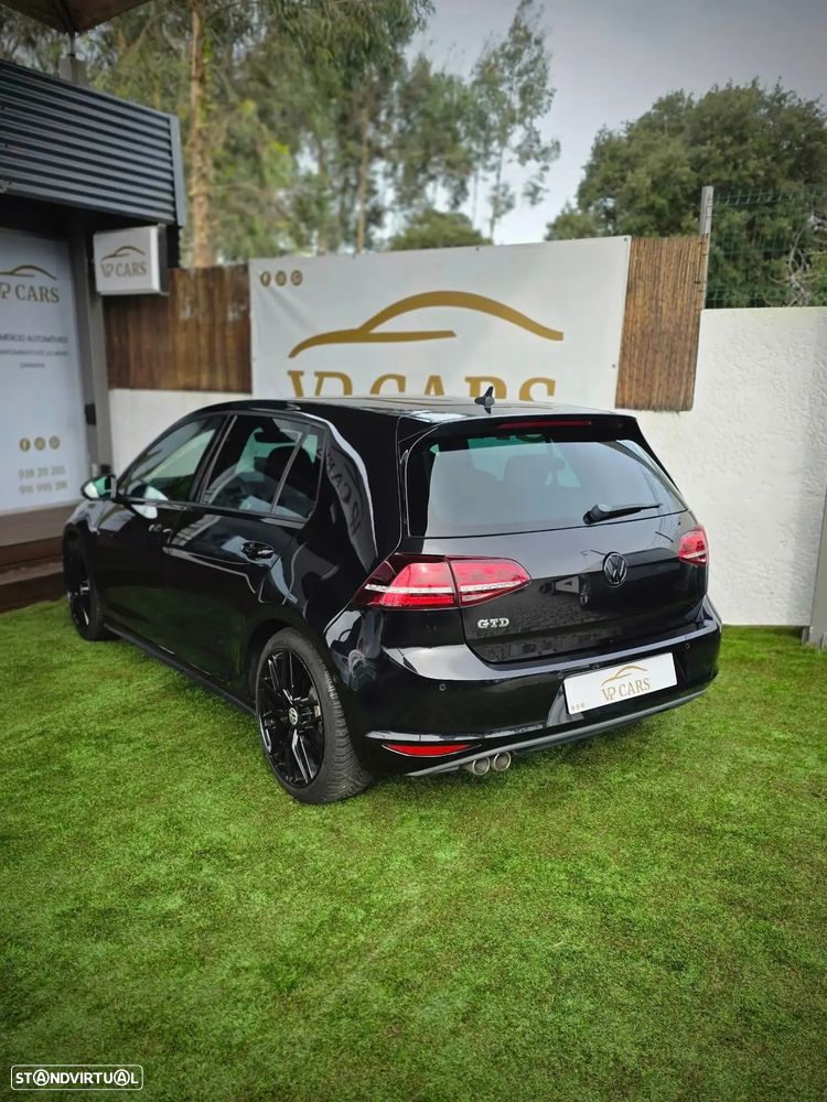 VW Golf 2.0 TDI GTD DSG - 9
