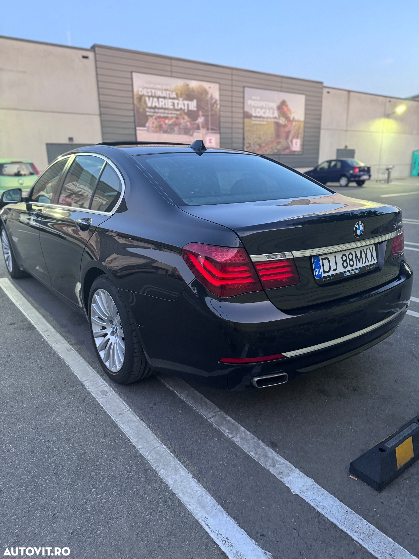 BMW Seria 7 740d - 23