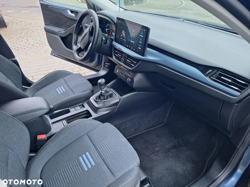 Ford Focus 1.0 EcoBoost mHEV Active X - 9