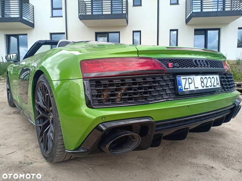 Audi R8 Spyder V10 RWD Performance - 13