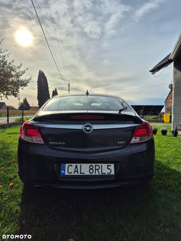 Opel Insignia 2.0 CDTI - 9