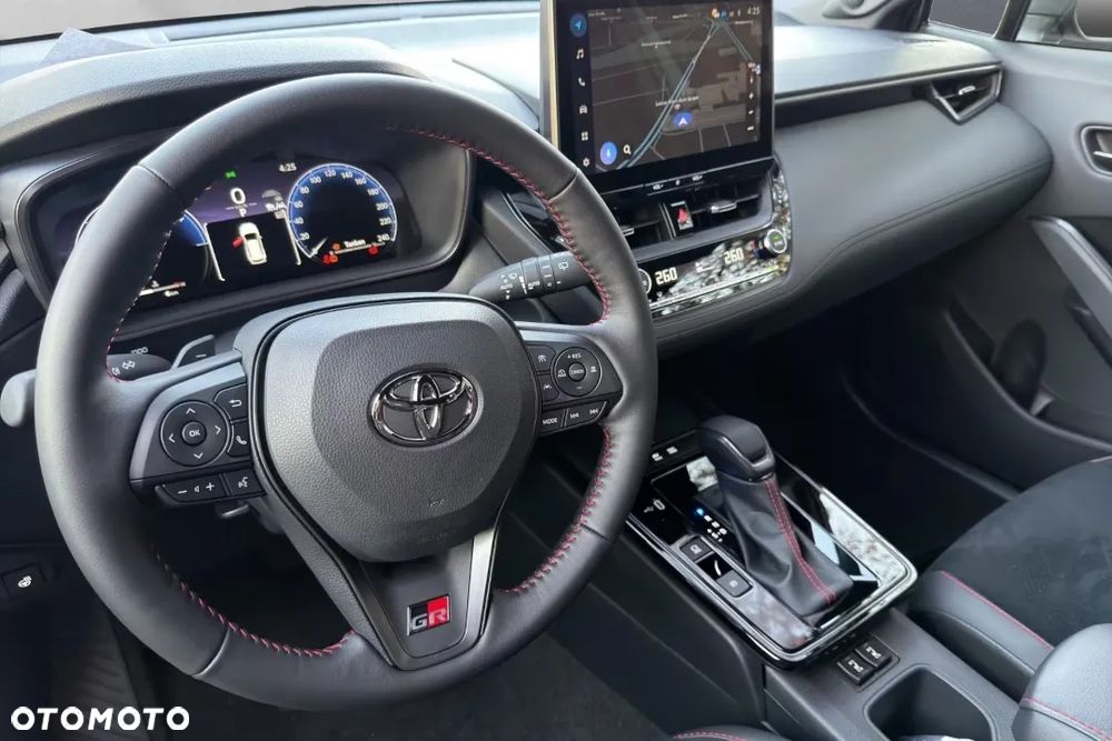 Toyota Corolla Cross 2.0 Hybrid GR Sport AWD - 15