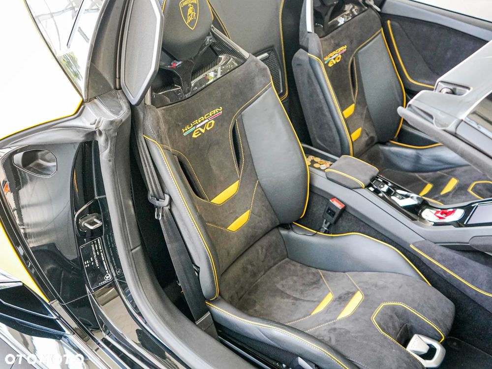 Lamborghini Huracan EVO - 28