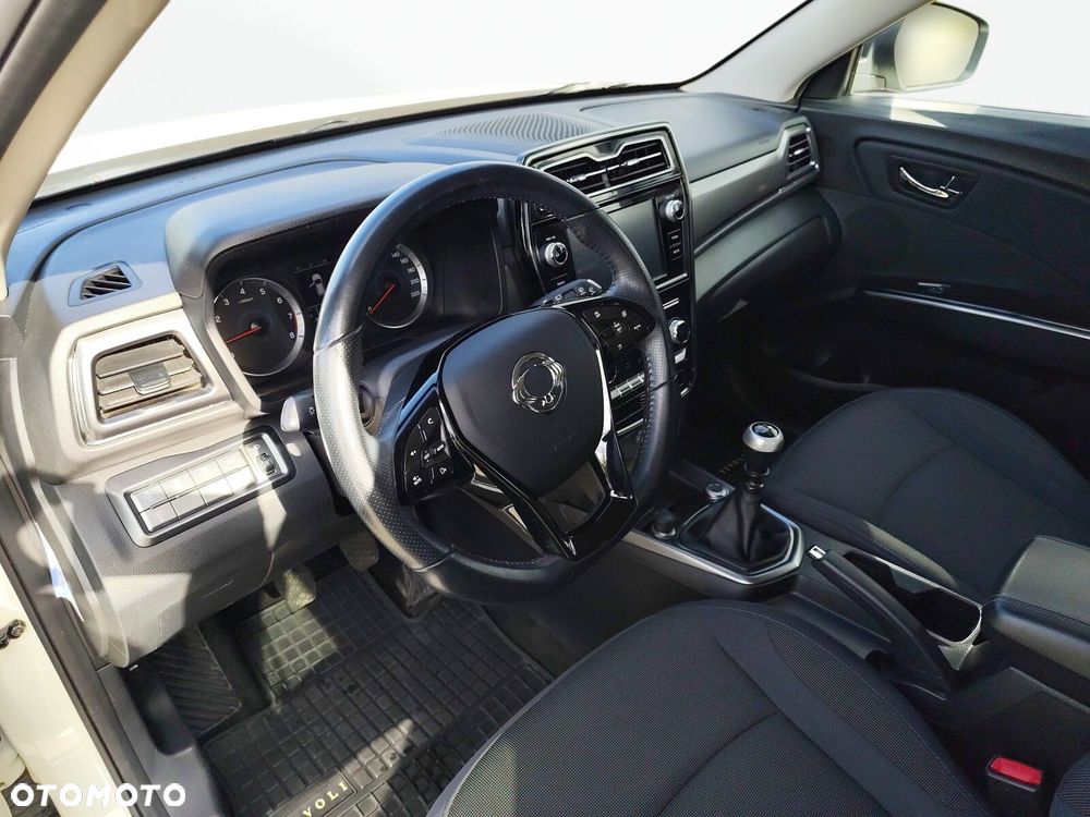 SsangYong/KGM Tivoli - 9