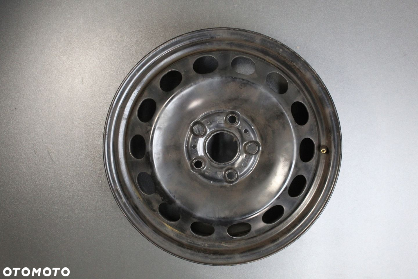 Felgi 16 5x112 VW Golf Skoda Octavia F7218-18 - 2