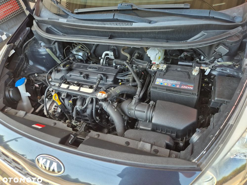 Kia Rio 1.2 Business Line - 40