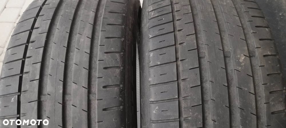 225/40/18 barum bravuris - 5