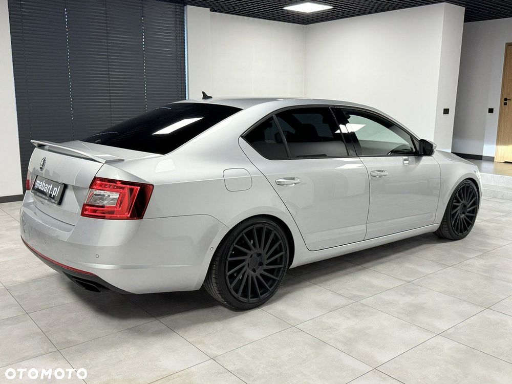 Skoda Octavia 2.0 TDI RS - 6