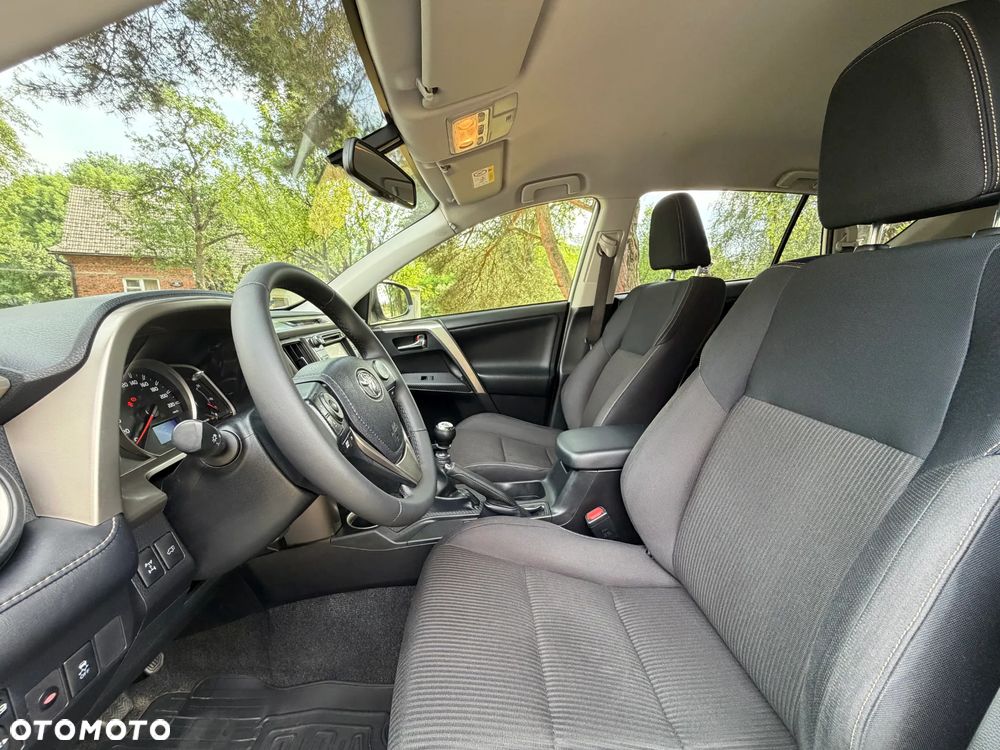 Toyota RAV4 2.0 Premium EU6 - 14