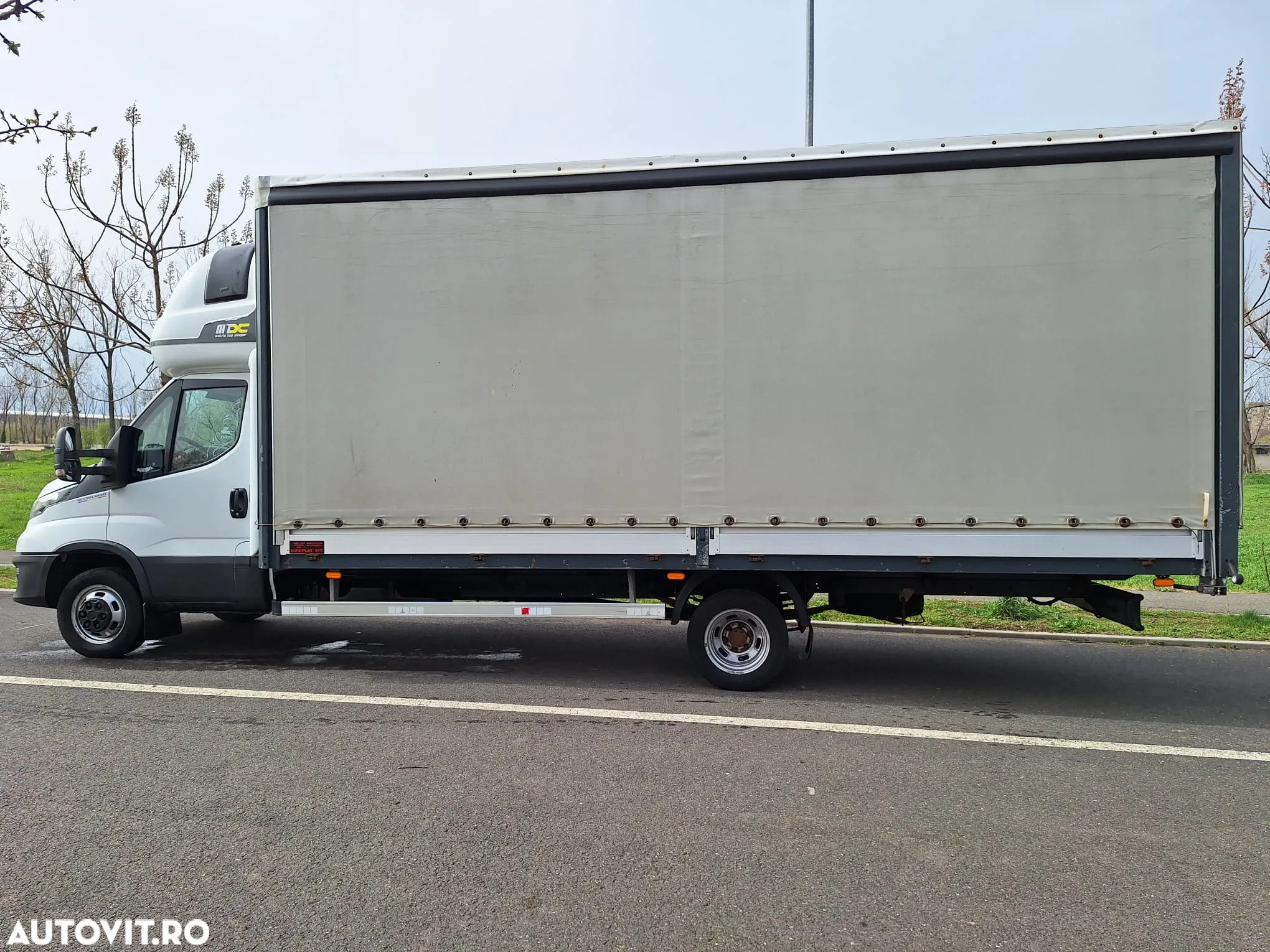 Iveco Daily 15pal- mtma 3,5t/ DORMITOR+PERNE+WEBASTO+perdea culisanta - 3
