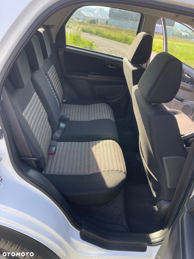 Fiat Sedici 2.0 Multijet DPF 4x4 Dynamic - 17