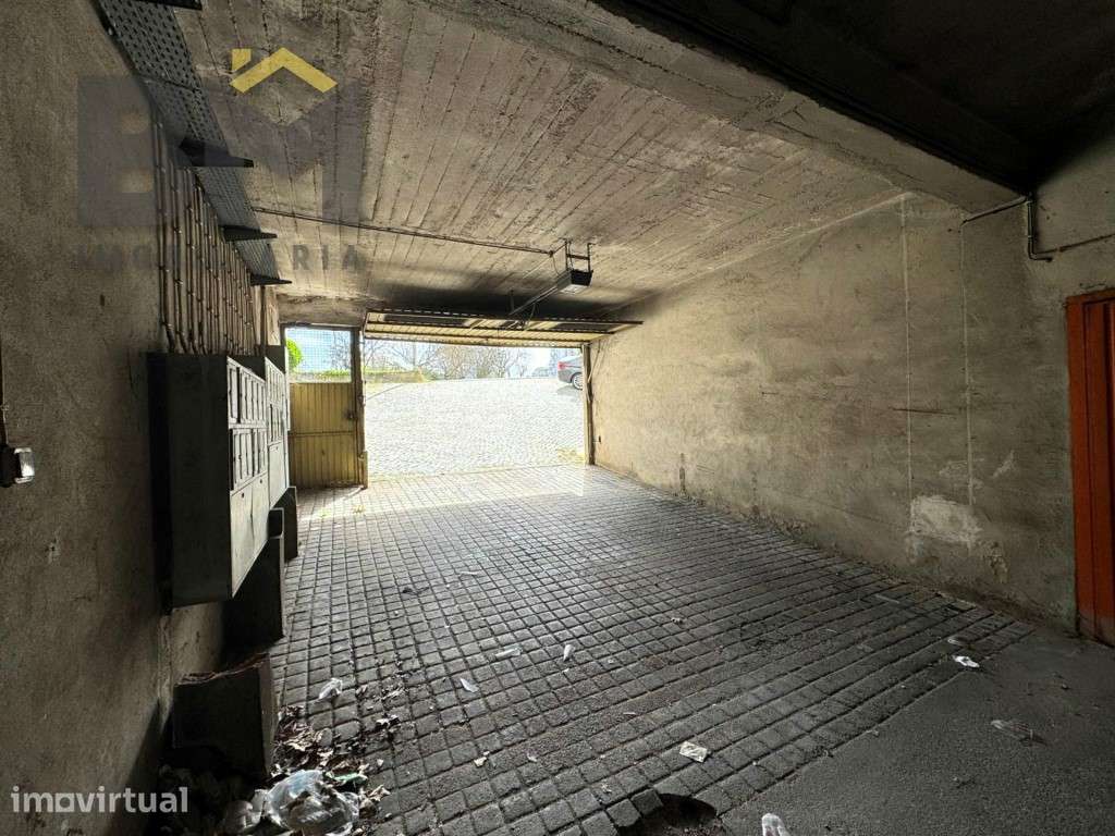 Garagem para venda no centro da cidade de Castelo Branco! - Grande imagem: 3/8
