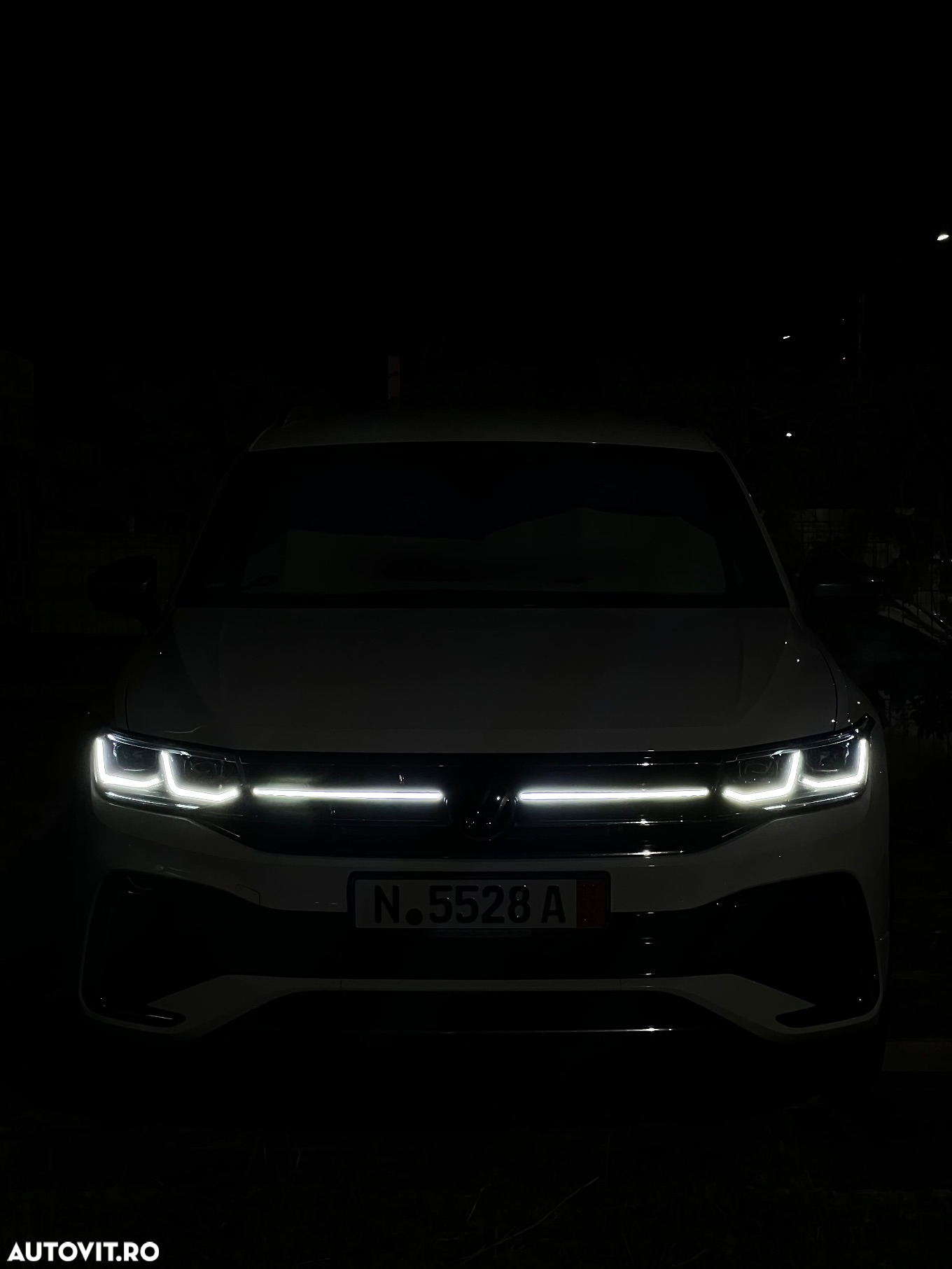 Volkswagen Tiguan Allspace 2.0 TDI 4Mot DSG R-Line - 7