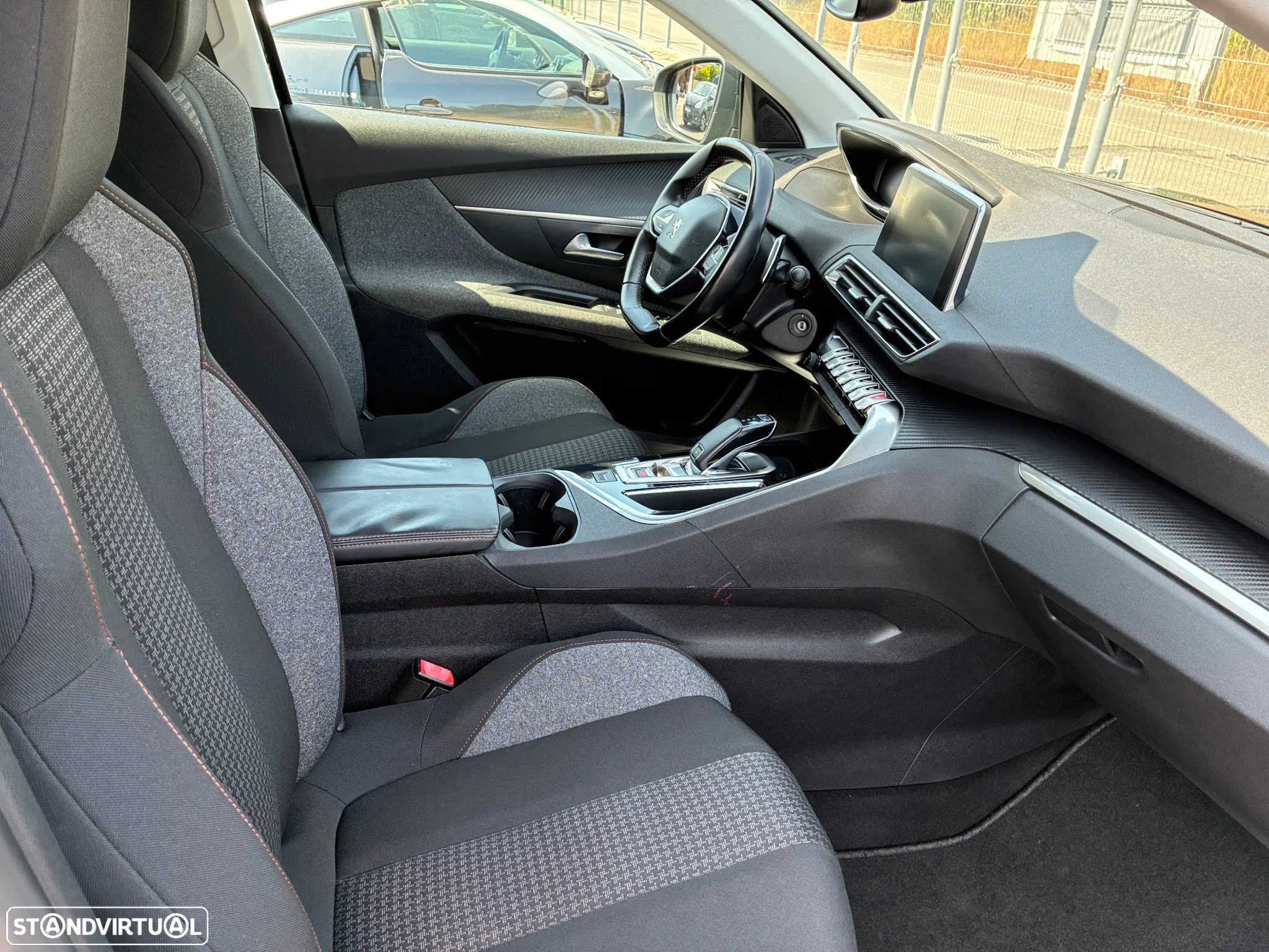 Peugeot 3008 BlueHDi 120 Stop & Start EAT6 Active Business-Pack - 3