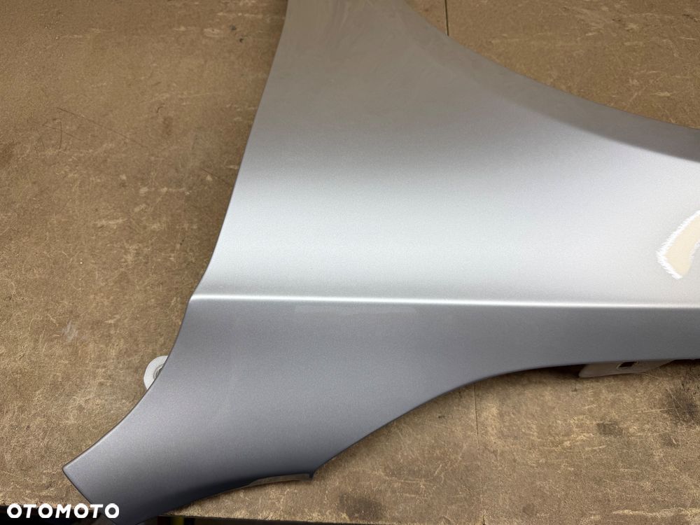 BŁOTNIK LEWY PRZÓD MERCEDES BENZ A KLASA W177 A177 A177881050 SREBRNY - 12