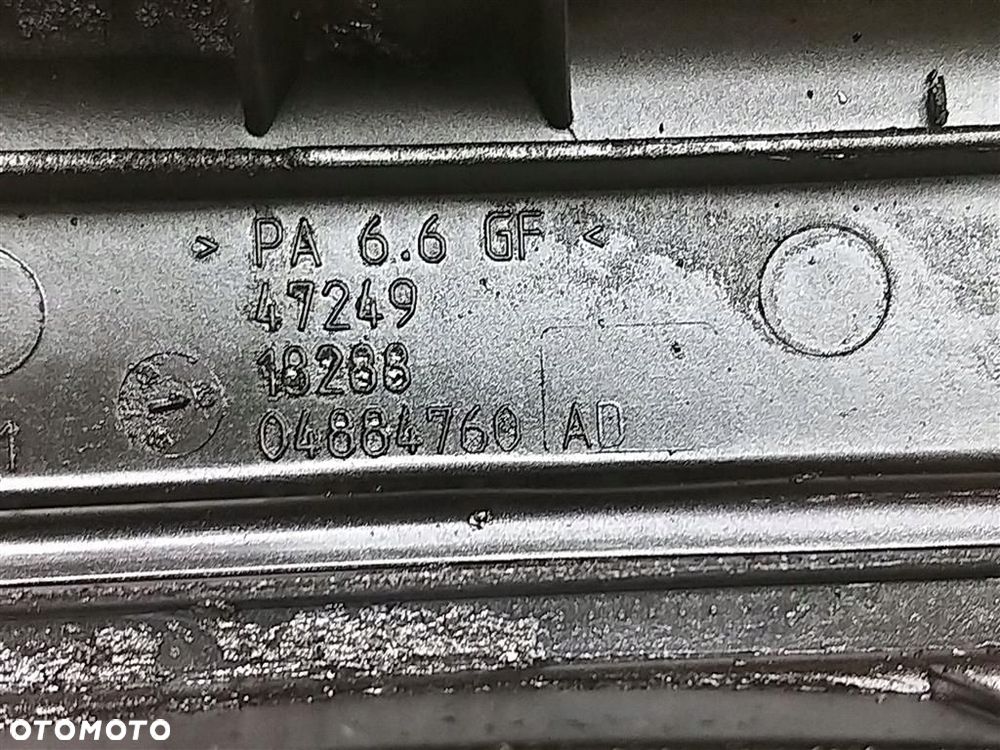 Pokrywa zaworów Dodge Caliber 2007-2012 2,0 BENZYNA 04884760 ORYGINAŁ - 2