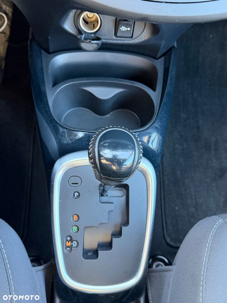 Toyota Yaris - 27