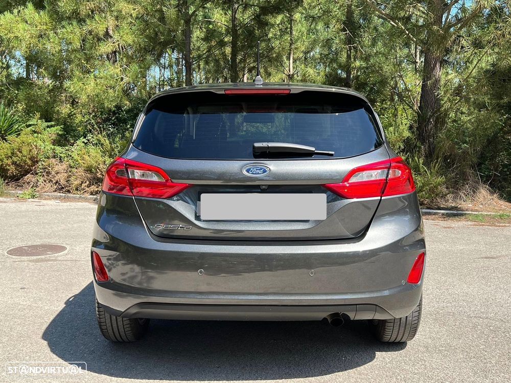 Ford Fiesta - 4