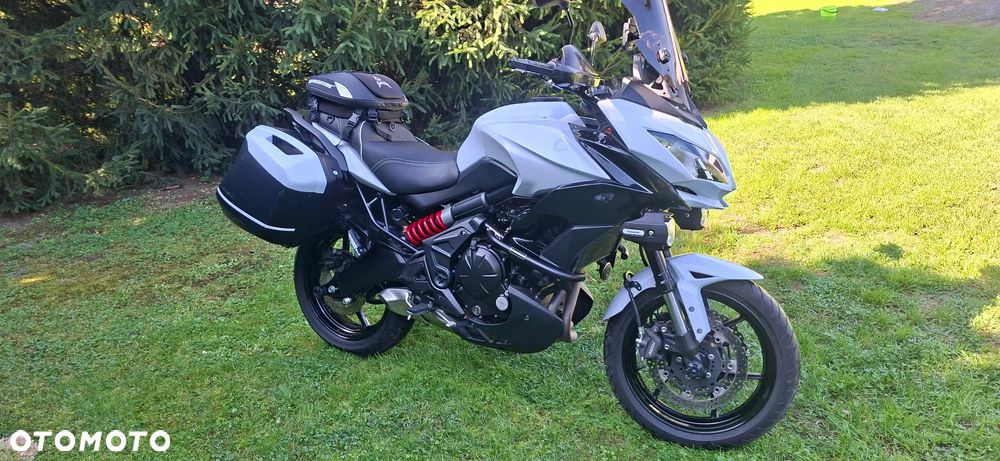 Kawasaki Versys 650 - 12