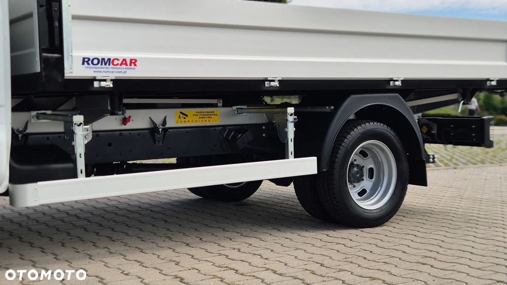 Iveco DAILY - 21