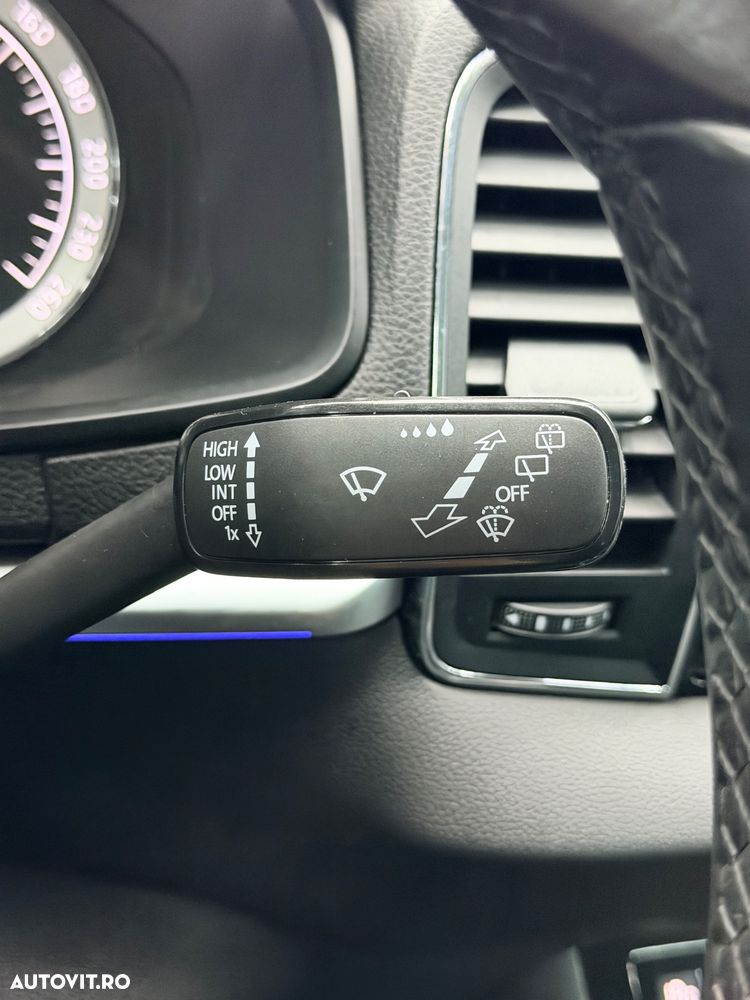 Skoda Karoq 2.0 TDI 4X4 DSG Ambition - 34