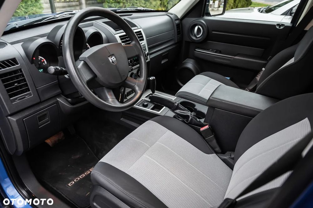 Dodge Nitro 3.7 V6 SLT - 6