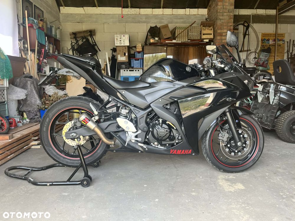 Yamaha R3 - 2
