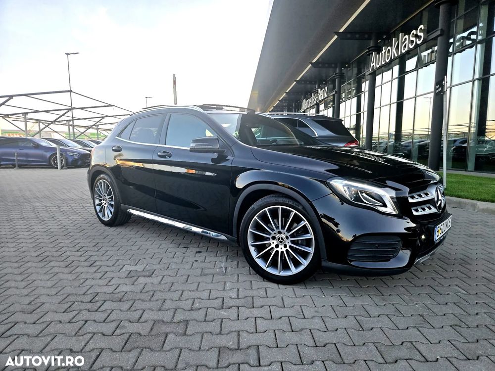 Mercedes-Benz GLA - 2
