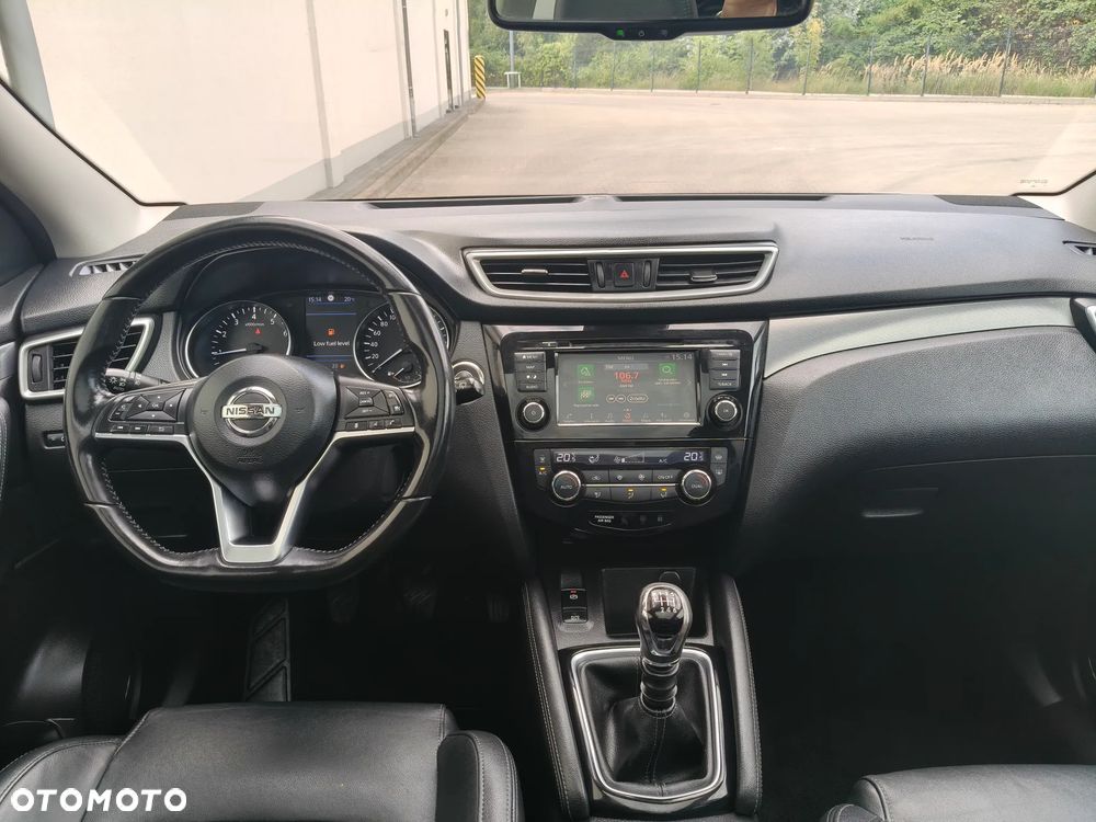 Nissan Qashqai 1.3 DIG-T Tekna - 9