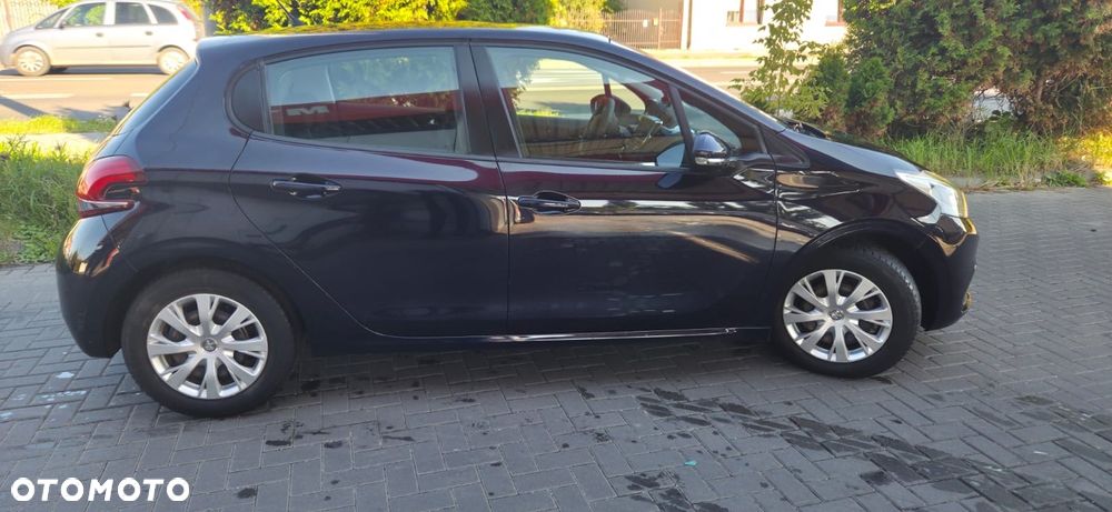 Peugeot 208 1.2 PureTech GPF Signature S&S - 15