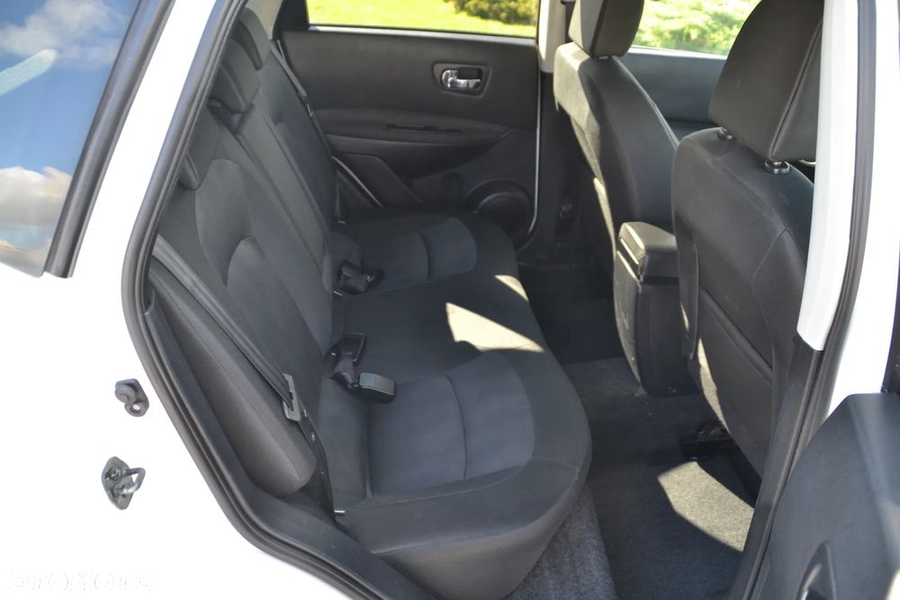 Nissan Qashqai 2.0 4x4 I-Way CVT - 29