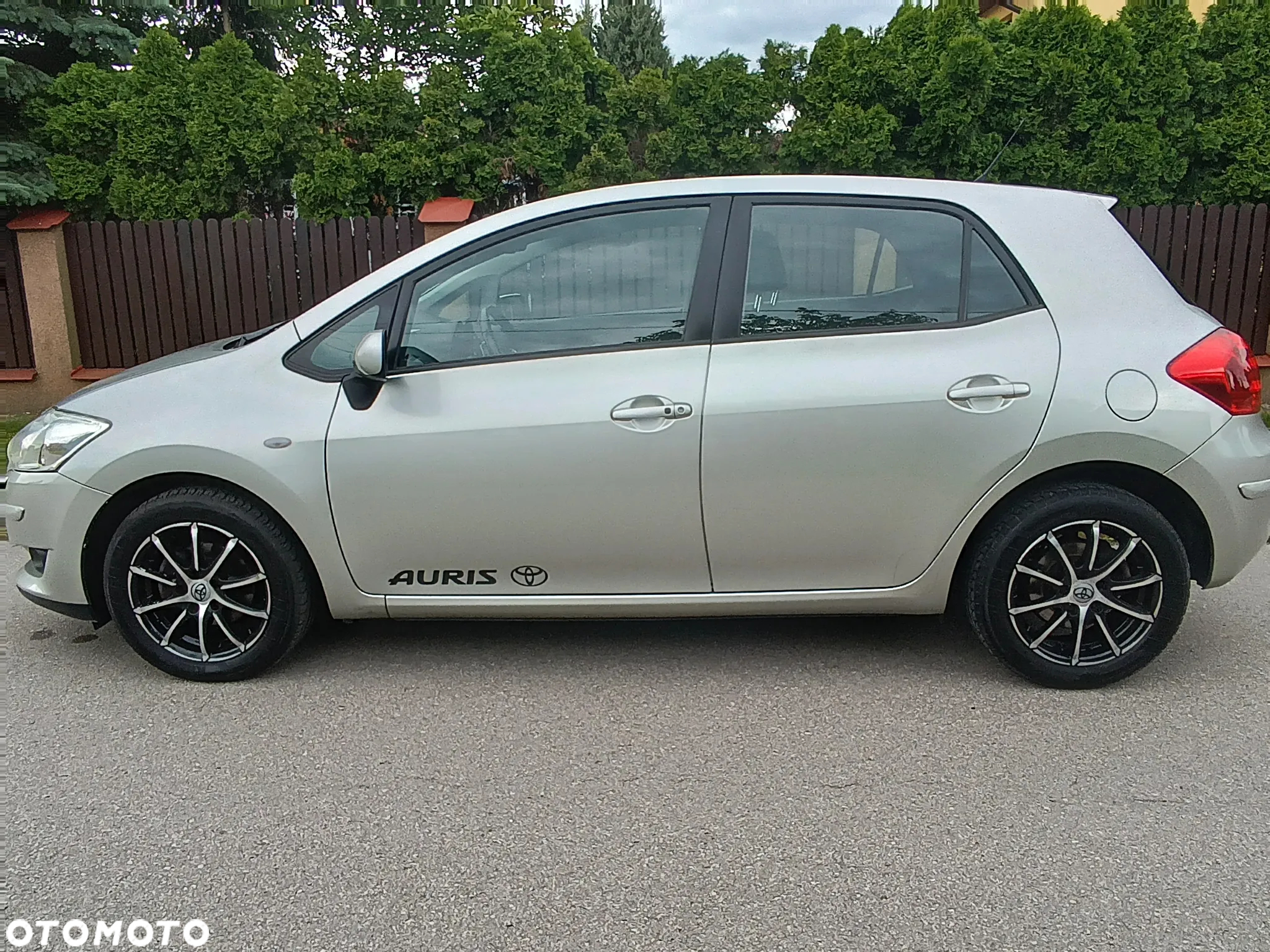 Toyota Auris 1.6 VVT-i Prestige MM - 6
