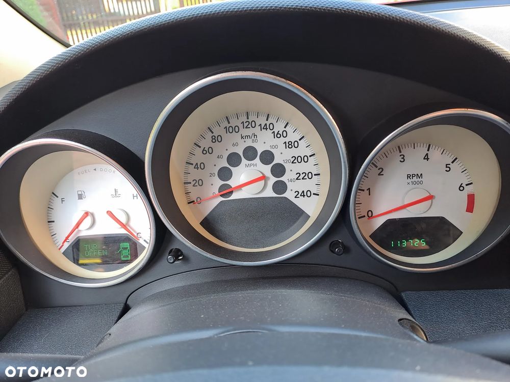 Dodge Caliber - 6