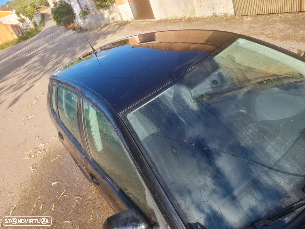 VW Polo 1.2 Live - 11