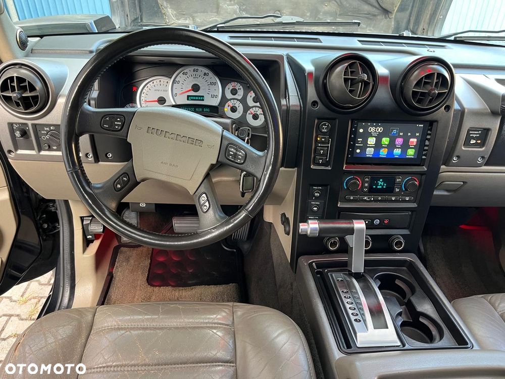 Hummer H2 6.0 V8 - 8