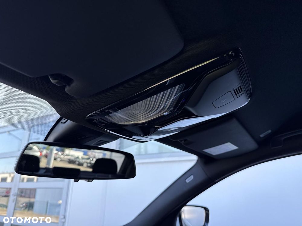 BMW Seria 3 - 25