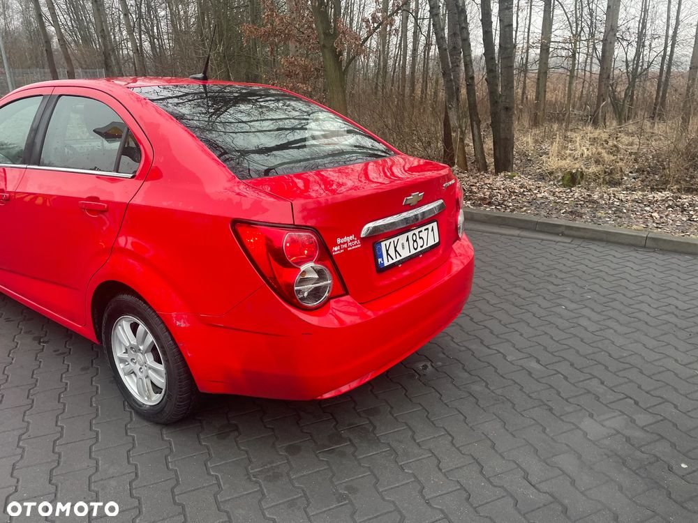 Chevrolet Aveo - 2