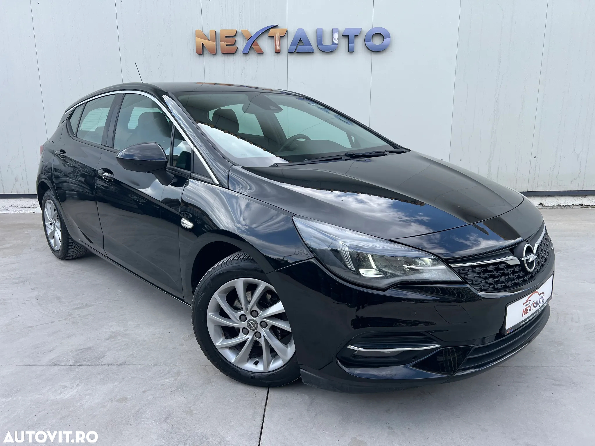 Opel Astra 1.5 Start/Stop Aut. Elegance - 4