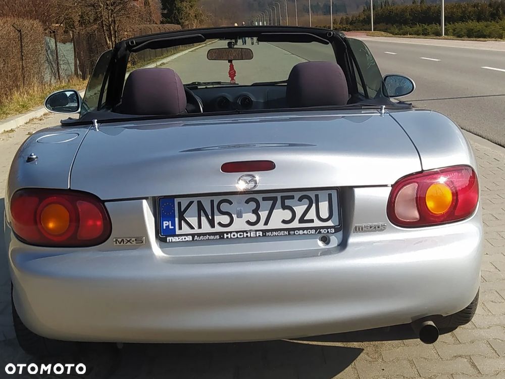 Mazda MX-5 1.6i 16V - 12