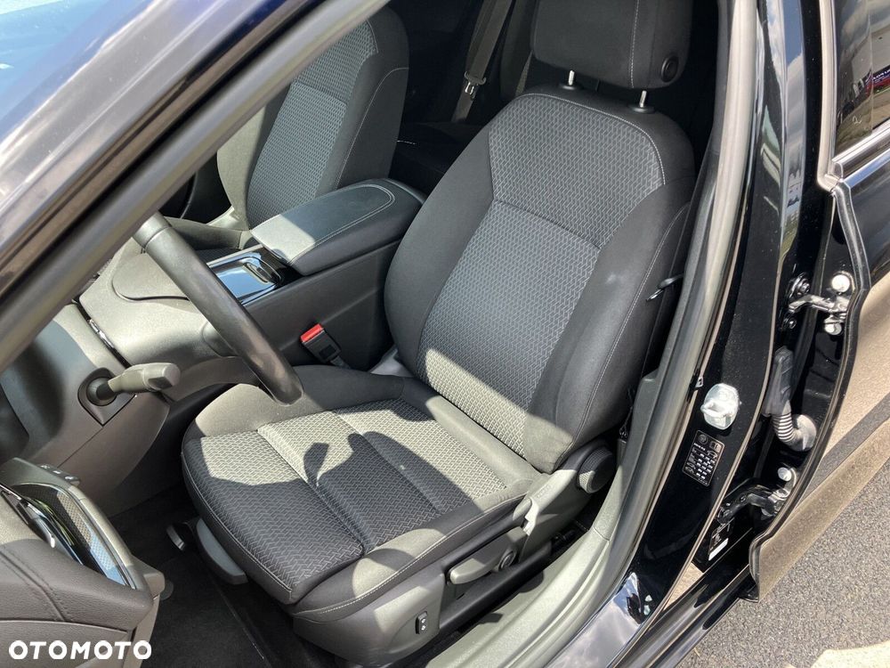 Opel Insignia - 11
